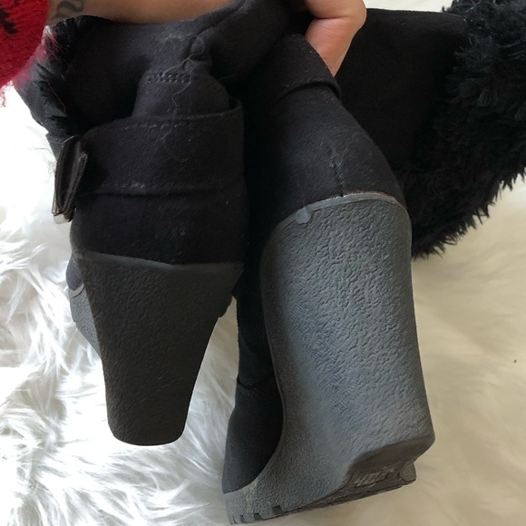 Like new winter boots faux fur - Picture 8 of 10